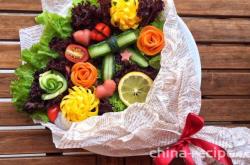 Preparation of Salad Bouquet