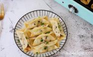 The practice of pork and leek Potsticker