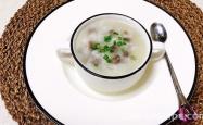 Practice of invigorating spleen and stomach Congee