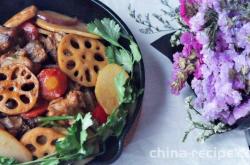 Recipe for Spicy Dried Pork Ribs in a Hot Pot