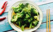 Garlic, oyster sauce, broccoli recipe