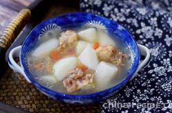 The recipe for pig bone and yam soup