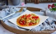 The recipe for stir frying cabbage with tomato and egg