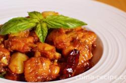 The recipe for the desktop three cup chicken