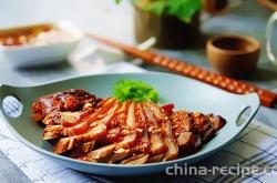 The method of making braised trotters