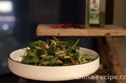Method for making shredded chili, sesame, and cilantro