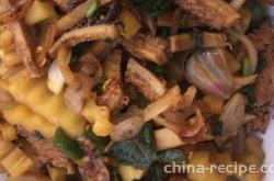 The method of stir frying beef offal