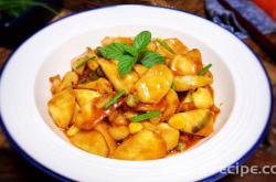 The method of making sweet and sour jiaobai