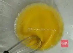 葱香鸡蛋饼的做法图解2