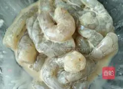 中餐厅2――面包屑炒虾的做法图解3