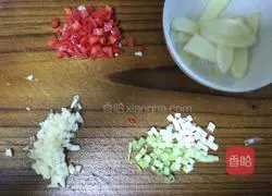 仔姜拌毛豆的做法图解3