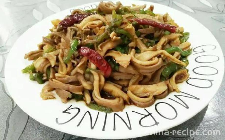 The method of making spicy stir fried shredded pork belly