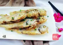 香煎黄花鱼的做法图解10