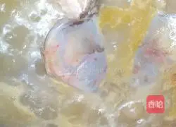 砂锅鱼头的做法图解2