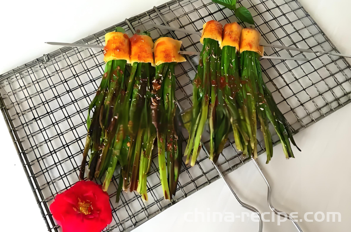 The method of grilling chives