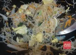 五彩炒米粉的做法图解9