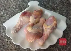 土豆鸡腿的做法图解1