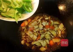 蚝油鸡腿菇的做法图解10