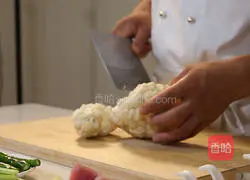 小炒菜花的做法图解1