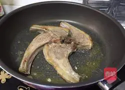 香煎羊排的做法图解4