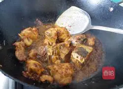 胡萝卜烧排骨的做法图解8