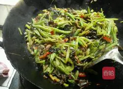 猪肉炒三丝的做法图解4