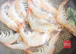 蒜蓉虾的做法图解3