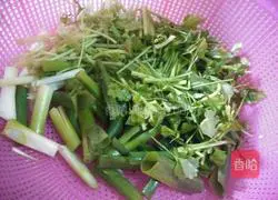 青花椒酸菜鱼的做法图解4