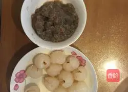 荔枝虾球的做法图解1
