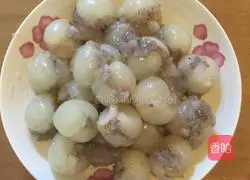 荔枝虾球的做法图解2
