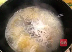 萝卜鲫鱼汤的做法图解10
