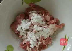 水煮牛肉片的做法图解2