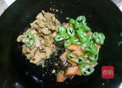口蘑炒肉片的做法图解7