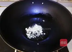 翡翠虾仁的做法图解8