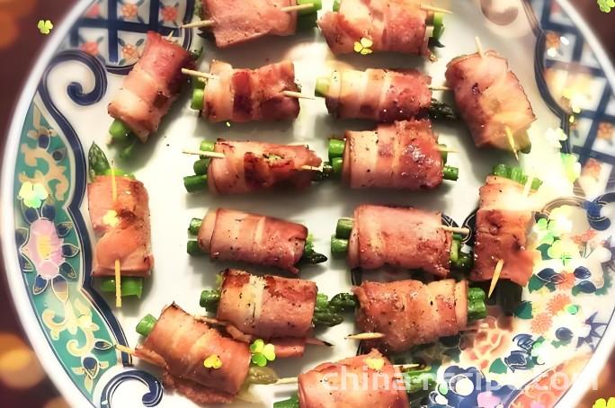 Recipe for Bacon Asparagus Rolls
