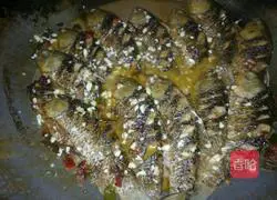 酱焖鲫鱼的做法图解6