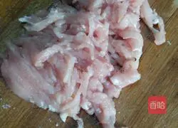 蒜苔炒肉丝的做法图解1