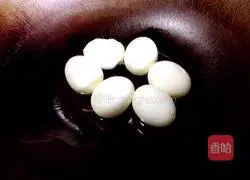 虎皮蛋烧肉的做法图解5