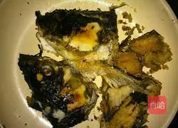 鱼头萝卜汤的做法图解2