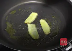 香煎鳕鱼的做法图解3