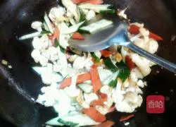 素炒菜花的做法图解4
