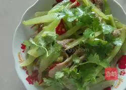 莴笋肉丝的做法图解5