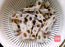 糖醋藕条的做法图解6