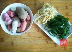 酸辣土豆粉的做法图解2