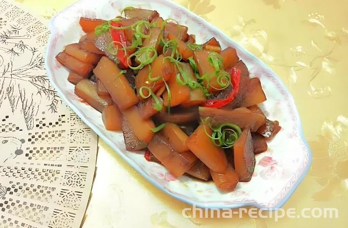 The method of braised radish