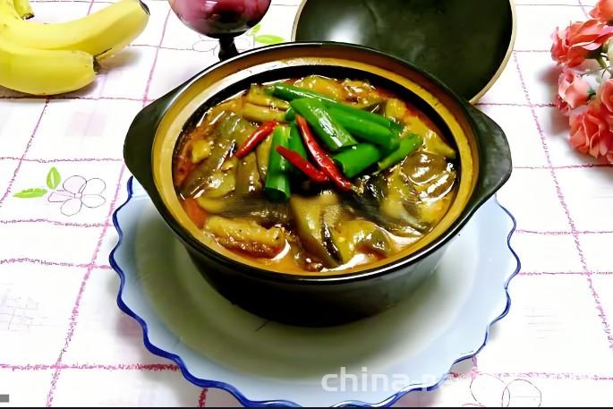 Recipe for Salted Fish and Eggplant Pot
