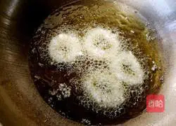 酥炸鱿鱼圈的做法图解8