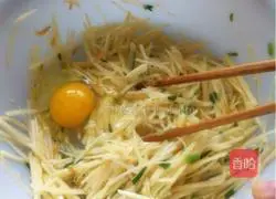 土豆丝饼的做法图解4