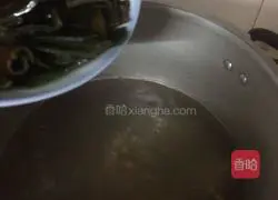 排骨海带汤的做法图解7