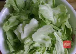 干锅包菜的做法图解1